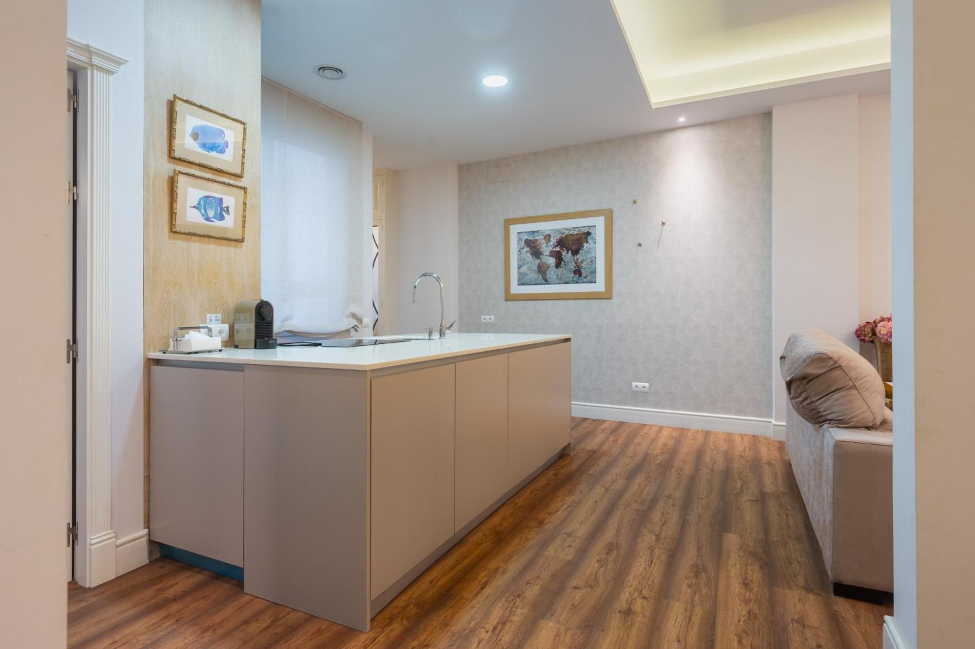 Centro Luxe 3 Rooms إشبيلية المظهر الخارجي الصورة